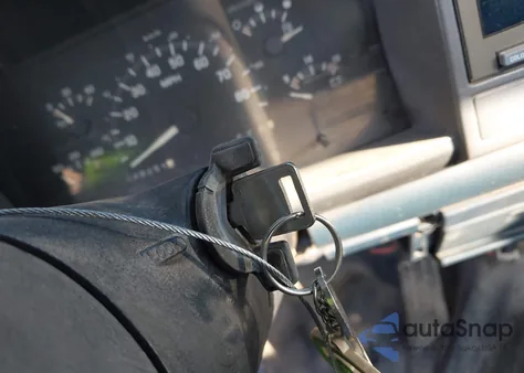 1992 GMC Sierra C3500 z USA, uszkodzony, nr VIN 1GDHC34K7NE547876